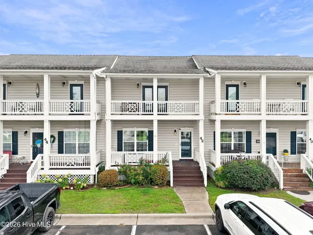 42 Ketch Drive, Swansboro, NC 28584