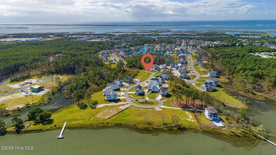 522 Sheldrake Court, Beaufort, NC 28516 – photo 1 of 18: 522 Sheldrake Court