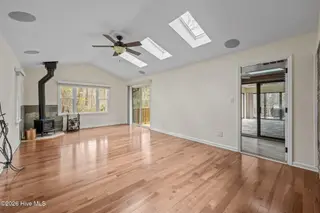 1003 Coral Reef Drive, New Bern, NC 28560 – photo 20: 20-web-or-mls-DSC_7569