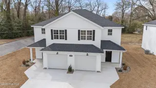 4365 W Pine Street B, Farmville, NC 27828 – photo 3: 7-web-or-mls-DJI_20260130120521_0020_D
