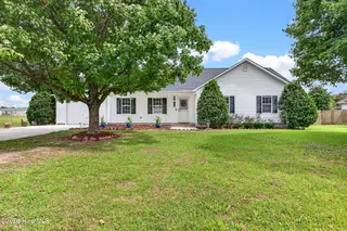 116 Annie Road, Richlands, NC 28574 – photo 1