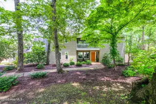 302 Plantation Drive, New Bern, NC 28562 – photo 7: 302 Plantation Drive, New Bern, NC