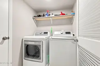 9201 Coast Guard Road B102, Emerald Isle, NC 28594 – photo 22: Laundry