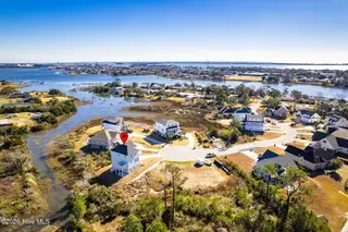 919 Calamanda Court, Morehead City, NC 28557 – photo 14: 919 Calamanda Court