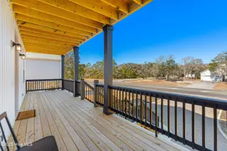 403 E Oak Island Drive, Oak Island, NC 28465 – photo 6: 403 EAST OAK ISLAND DRIVE-6-min