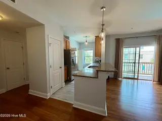 123 Covil Avenue Unit 201, Wilmington, NC 28403 – photo 3: Kitchen