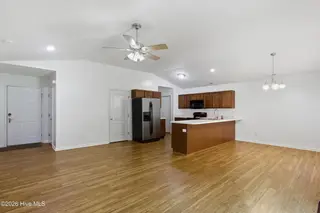172 Oakley Drive, New Bern, NC 28560 – photo 7: 172 Oakley Drive, New Bern, NC 28560