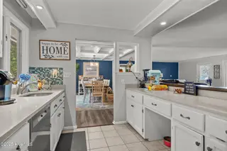 124 Oakleaf Drive, Pine Knoll Shores, NC 28512 – photo 12: 24-web-or-mls-1S3A3476