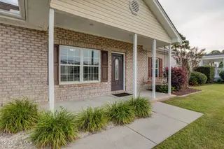 1631 Gate 1 Drive SW, Ocean Isle Beach, NC 28469 — 3-bedroom home in Seaside North, Ocean Isle Beach, NC, photo 3 of 37: 1631Gate1DriveSW-4