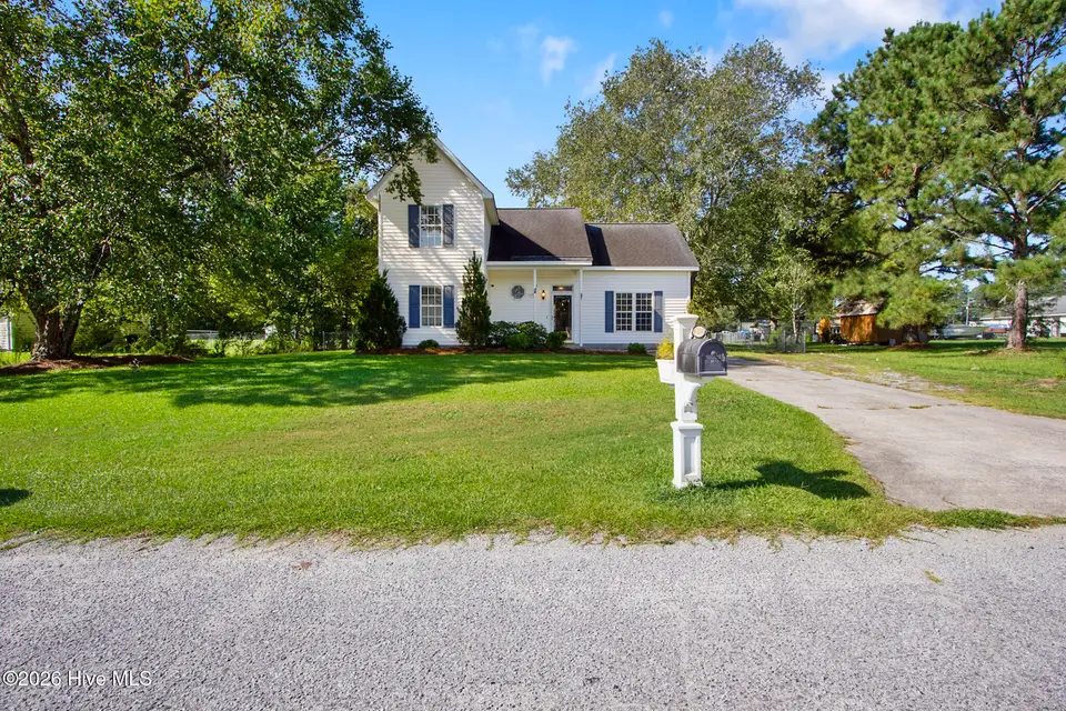 2026 Longview Drive, Greenville, NC 27858 – photo 1 of 30: 32-IMG_6681-HDR