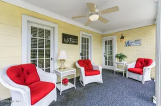 1905 Grace Street, Wilmington, NC 28405 – photo 8: 02cfrontporch3