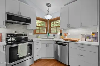 1916 Jumpin Run Drive, Wilmington, NC 28403 – photo 7: 50-web-or-mls-DSC05389