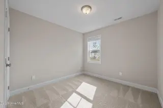 349 S Stingray Lane, Sneads Ferry, NC 28460 – photo 21: 37-web-or-mls-_RAD1036