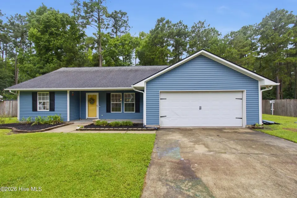 5709 County Line Road, New Bern, NC 28562 – photo 1 of 38: 5709 County Line Road