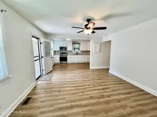 202 Banks Avenue, Goldsboro, NC 27534 – photo 5: IMG_8173