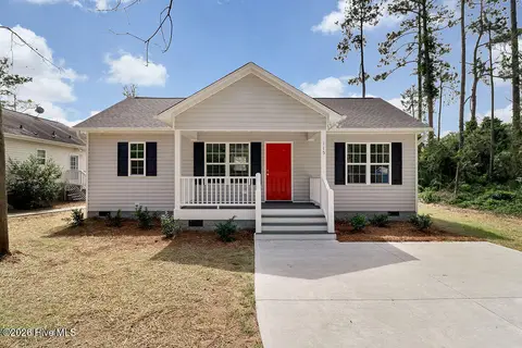 255 Cherry Road, Southport