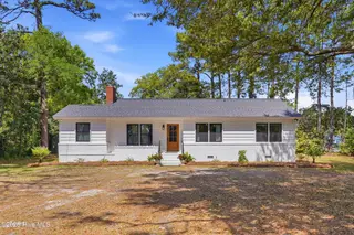 304 Parkway Drive, Wilmington, NC 28409 — 3-bedroom home, Wilmington, NC, photo 1 of 33: 1_304_parkway_dr_001