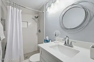 1904 E Ft Macon Road 144, Atlantic Beach, NC 28512 – photo 22: Bath