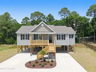 1058 Chadwick Shores Drive, Sneads Ferry, NC 28460 – photo 1: 1058 chad 1