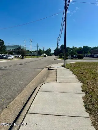 112 N Lee Street, Whiteville, NC 28472 – photo 10: 20250920153311170907000000-o