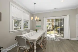 2800 W Fort Macon Road 41 Seaside Villas, Atlantic Beach, NC 28512 – photo 15: Dining room