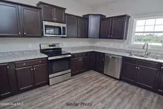 769 Regiment Road, Jacksonville, NC 28546 – photo 10: 16