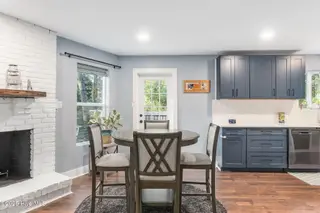 4704 Trent Woods Drive, Trent Woods, NC 28562 – photo 10: 11-web-or-mls-chadwick-visuals-4704-tren