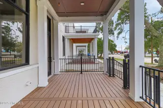 805 Mulberry Street Unit 105, Beaufort, NC 28516 – photo 11: Porch