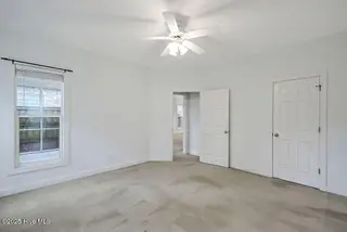5004 Whitner Drive, Wilmington, NC 28409 — 4-bedroom home in Holly Glen Estates, Wilmington, NC, photo 19 of 45: 5004WhitnerDrive-17