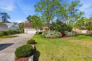 89 Shoreline Drive, New Bern, NC 28562 – photo 6: 89 Shoreline Drive