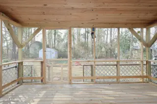 419 Kenwood Drive, Jacksonville, NC 28540 – photo 19: Screened porch