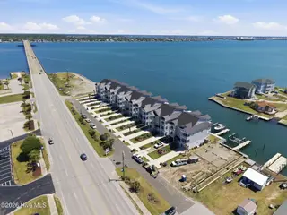 706 Atlantic Beach Causeway A, Atlantic Beach, NC 28512 — 3-bedroom townhome in Showboat Cottages, Atlantic Beach, NC, photo 6 of 48: 13-web-or-mls-DJI_20260504114550_0085_D