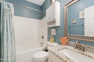 711 Captains Point, Beaufort, NC 28516 – photo 23: Bathroom 2