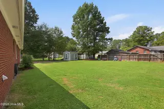 412 Gayle Boulevard, Winterville, NC 28590 – photo 6: 6-web-or-mls-BLS_0005 (1)-edit