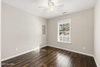 907 N 11th Street, Wilmington, NC 28401 – photo 24: Third Bedroom 1st Floor