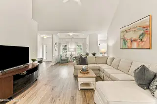 431 Lansdowne Road, Wilmington, NC 28409 – photo 11: 011_431_lansdowne_road_wilmington-11_815
