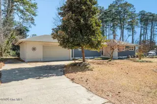 1117 S 1st Street, Smithfield, NC 27577 – photo 6: 004-489886-DSC_5175