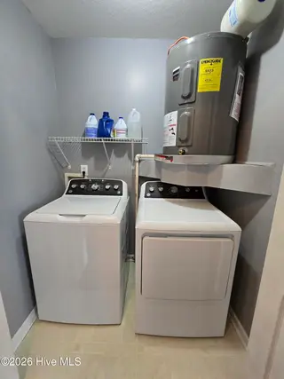 1112 Jessica Street, Elizabeth City, NC 27909 – photo 15: Laundry Closet