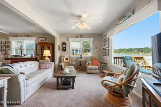 2920 W Yacht Drive, Oak Island, NC 28465 – photo 13: 8-web-or-mls-CAMMediaLLC.com (16 of 71)