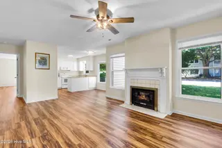 106 W Victoria Court A, Greenville, NC 27834 – photo 3: 106 W Victoria Court A