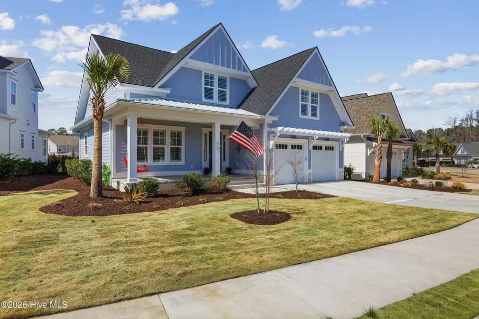637 Bedminister Lane, Wilmington, NC 28405 – photo 1 of 76: 5_img_5363
