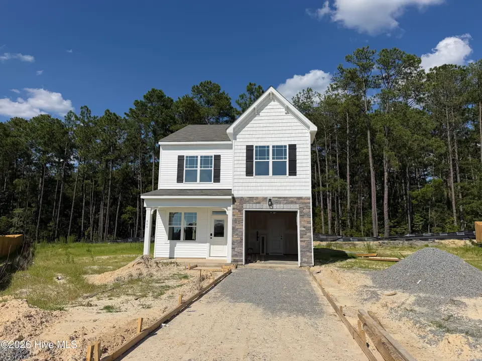 866 Tyers Road, Aberdeen, NC 28315 – photo 1 of 2: IMG_3629