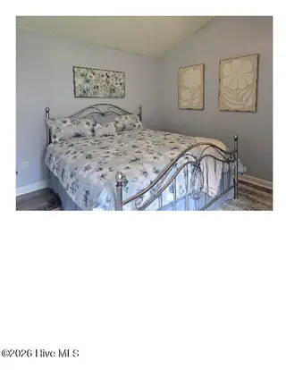 4003 Elizabeth Avenue, New Bern, NC 28562 – photo 7: Master Bedroom