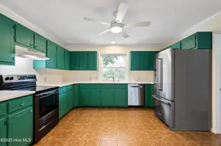 303 Live Oak Street, Emerald Isle, NC 28594 – photo 21: DSC05398