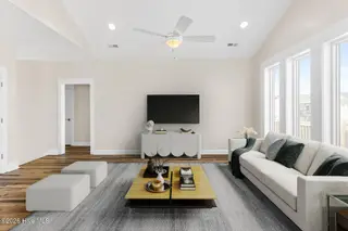 304 Oceanaire Lane, Surf City, NC 28445 – photo 7