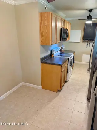 419 Hart Drive, New Bern, NC 28560 – photo 12: IMG_5848