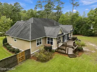 7011 Masonboro Sound Road, Wilmington, NC 28409 – photo 3: 6-web-or-mls-DJI_20260923150357_0240_D