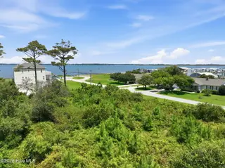 162 Westbay Circle, Harkers Island, NC 28531 – photo 13: 13-web-or-mls-162 Westbay 011