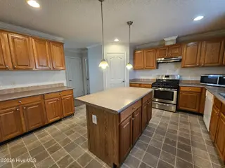 159 Batchelor Farm Lane, Kenansville, NC 28349 — 4-bedroom manufactured home, Kenansville, NC, photo 8 of 18