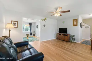 146 Quinn Hill Road, Newport, NC 28570 – photo 4: Living room